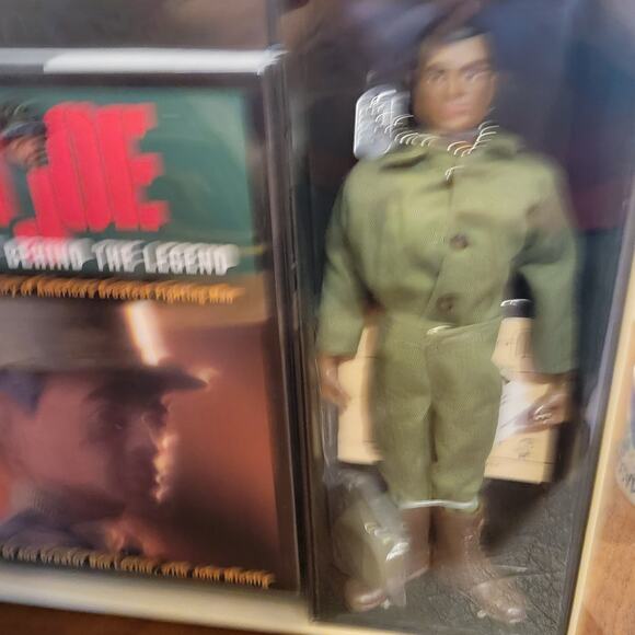 1996 Gi Joe Vol I Action Soldier Masterpiece Edition  African American Brand New - Picture 12 of 12
